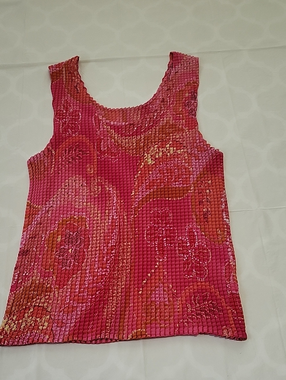 Women's Pink Paisley Tank Top